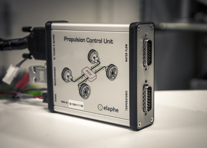 Elaphe-In-Wheel-Propulsion-Control-Unit-3