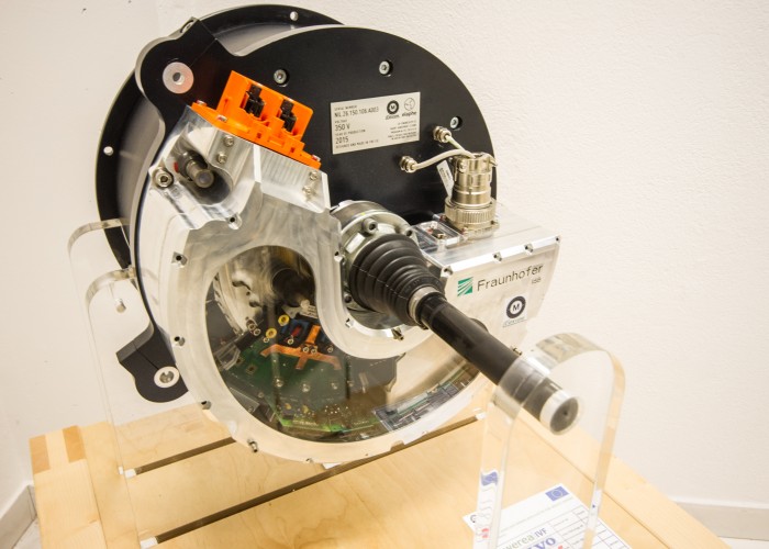 Elaphe-And-FhGIISB-In-Wheel-Motor-And-SiC-inverter